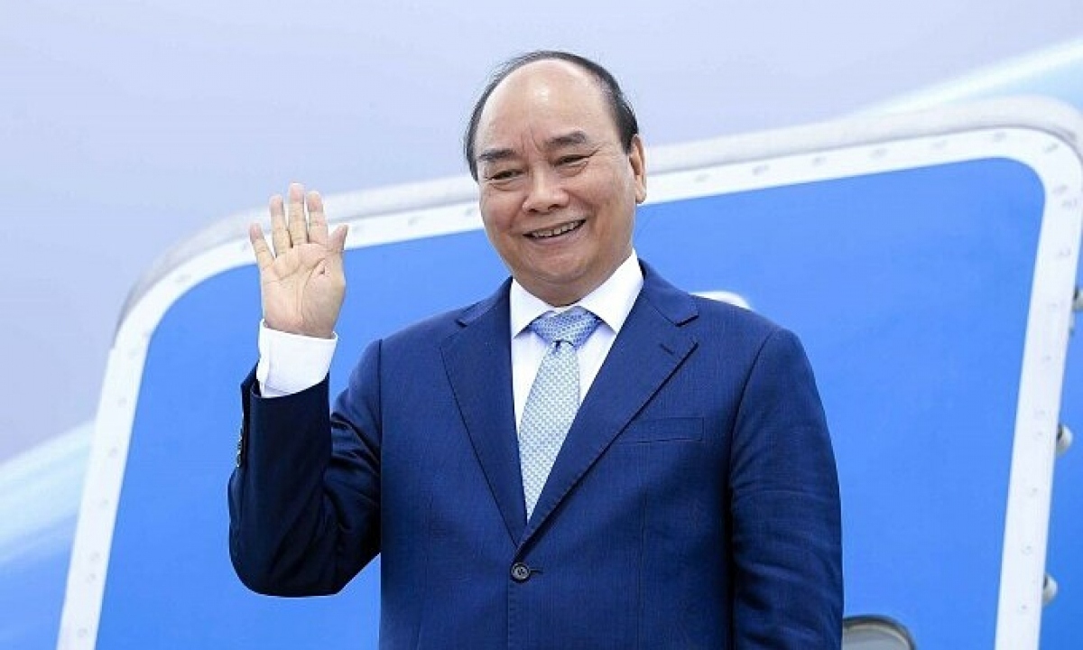 President Phuc departs for official visit to Switzerland